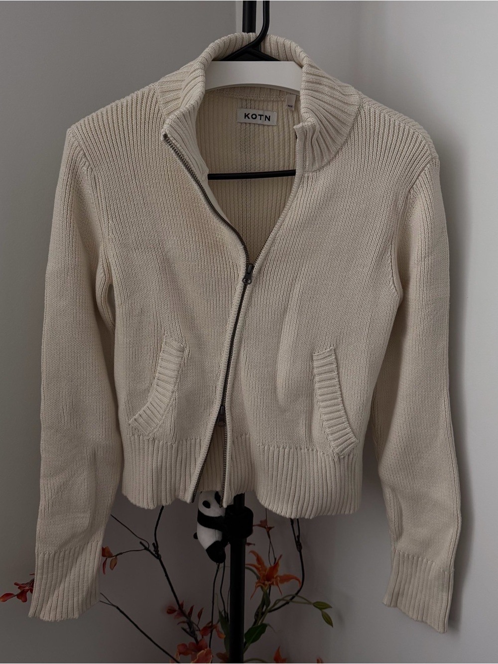KOTN Cream Zip-Up Ribbed Cardigan Sweater